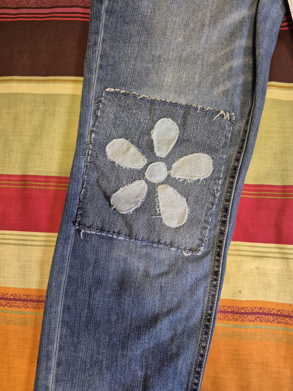 Upcycled Joe Fresh Women's Light Blue Floral Patch Slim Jeans - Picture 6 of 7
